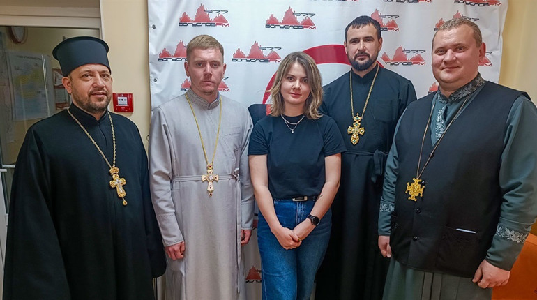 На захисті національної ідентичності під час війни. Розмова на Богуслав-FM із благочинними ПЦУ