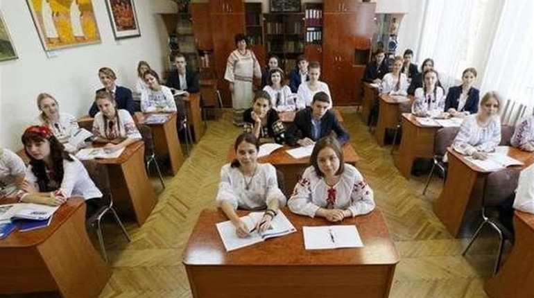 Школярів чекають нові програми