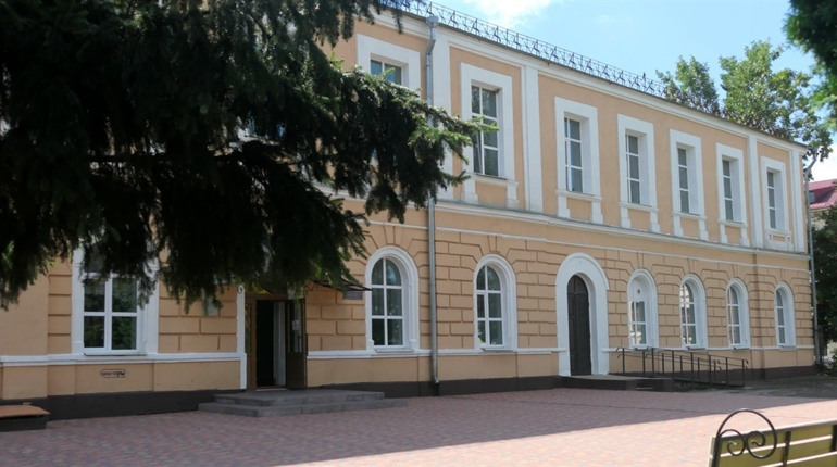 Історія лікарень Глухова. Де до Другої світової війни розміщувалась районна поліклініка