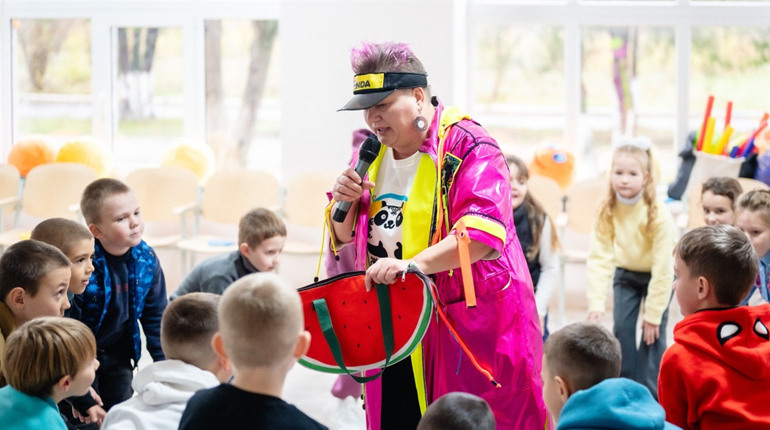 Офлайн-навчання вперше за три роки: на Миколаївщині будинок культури перетворили на тимчасову школу