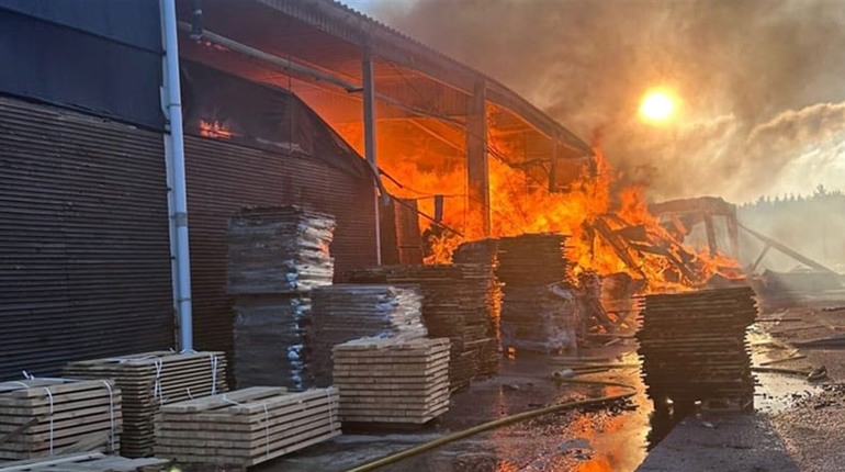 Обстріл Чернігівщини: поранені люди та пошкоджена інфраструктура