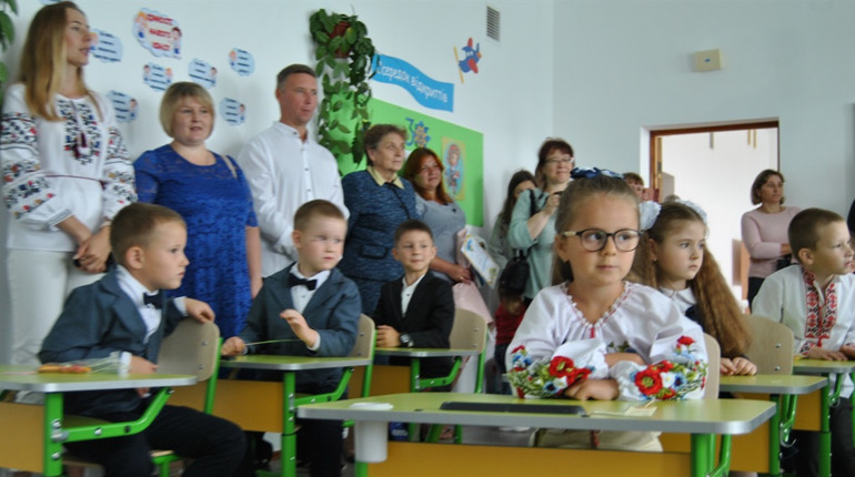 Офлайн чи онлайн. Рибак розповів про те, як навчатимуться учні Городоцької громади цього року