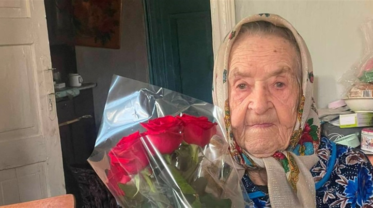 Жителька Звягельщини відсвяткувала 100 років життя: історія Ганни Фоміної