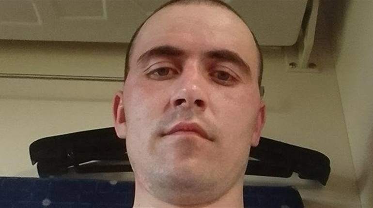 "Привіт, я вдома": історія повернення з полону захисника Дениса Аліярова зі Звягельщини
