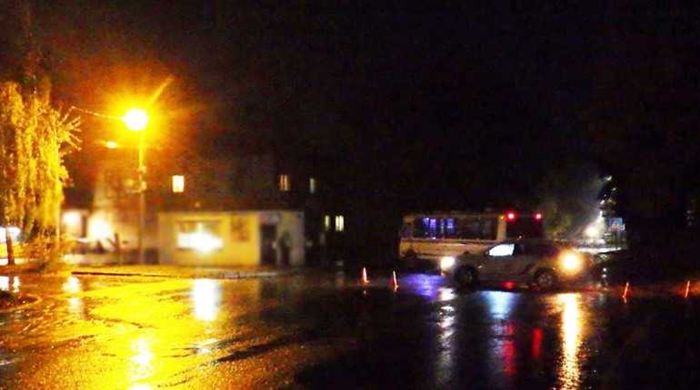 Водій автобуса, який на смерть збив жінку у Звягелі, постане перед судом