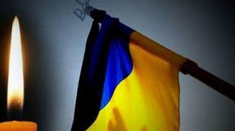 Щоранку в Україні хвилиною мовчання вшановуватимуть усіх, хто загинув від рук російських окупантів