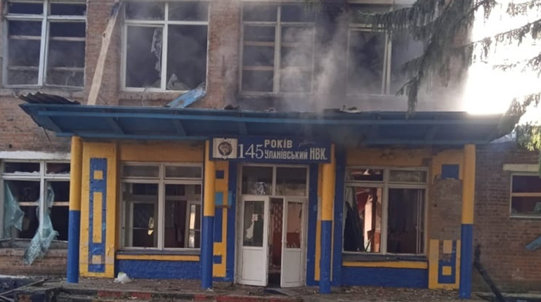 Росіяни зруйнували школу в селі Уланове Есманьської громади
