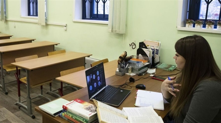 Заохочують: молодим вчителям і вихователям в Одесі платитимуть муніципальну премію 3000 грн
