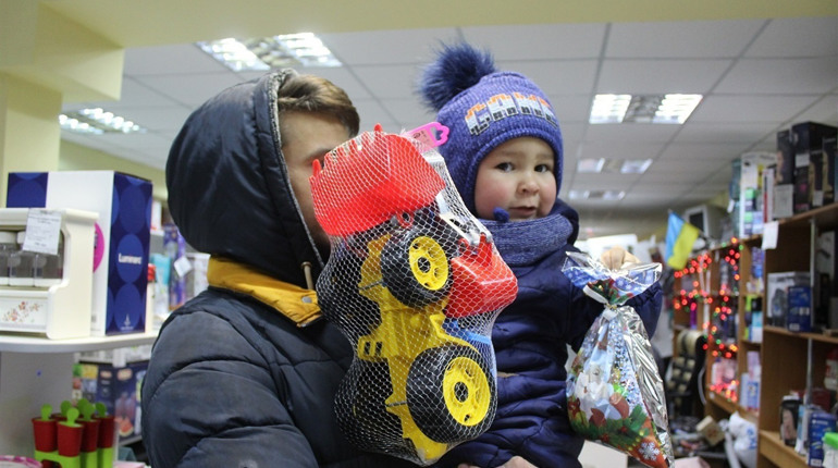 Верьте в чудеса! Участники конкурса «Напиши листа святому Миколаю» получили заслуженные подарки