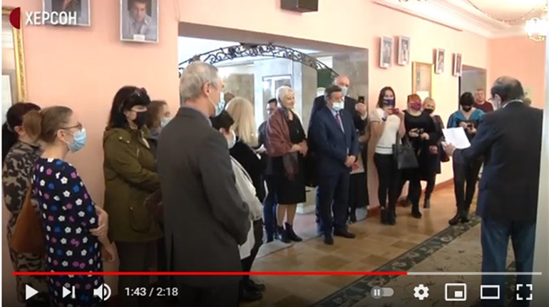 Поети пишуть про театр