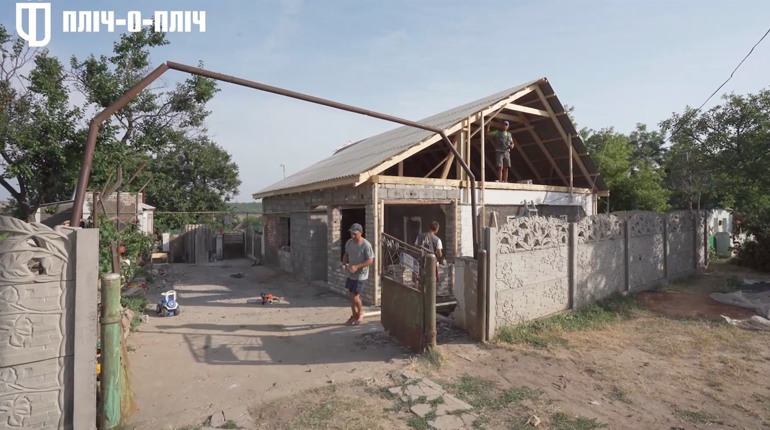 Відбудуємо пліч-о-пліч: Як інші регіони України допопомагають відновлюватися Херсонщині