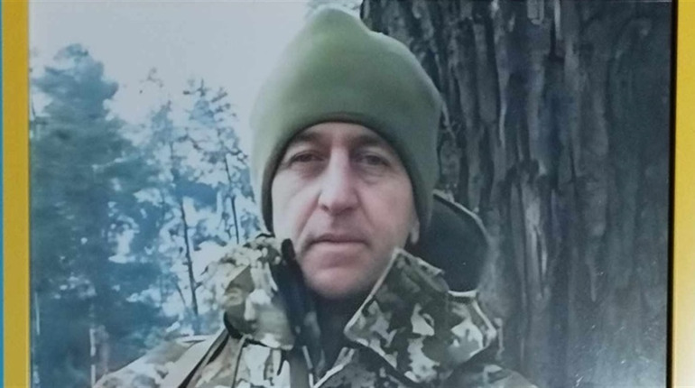 Перестало битися серце захисника з Глухівщини Василя Громака