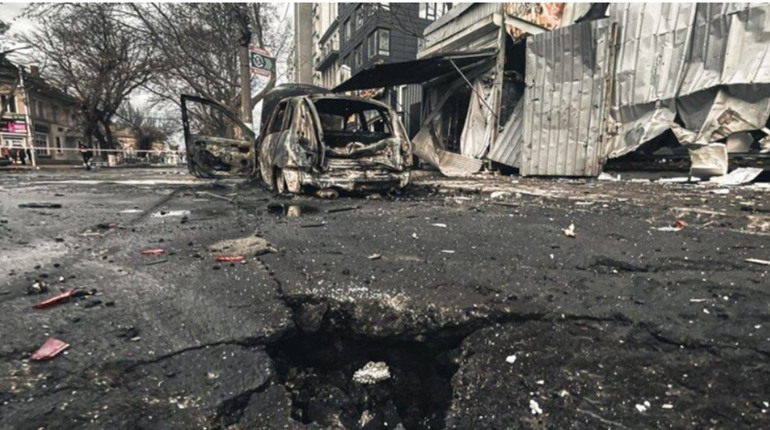Загарбники вдарили по житловому кварталу на Херсонщині: є загиблі