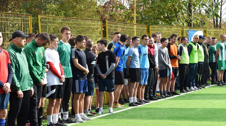 У Новограді пройшли змагання з мініфутболу: хто переміг