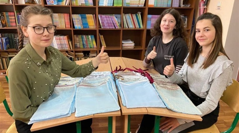 Учні Грушівської школи доєдналися до всеукраїнського проєкту з цікавою назвою: «Мішечок»