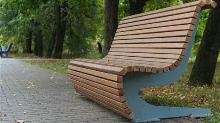 В Нікополі придбають нові лави з метою доповнення архітектурного ансамблю