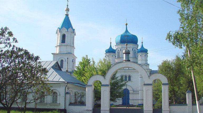 Петропавлівський храм Білопілля: історія і унікальні знімки