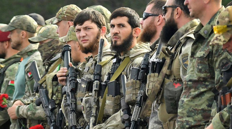 Військовий заявив, що до кордону з Сумщиною прибули 4 батальйони чеченців. Але ЗСУ готові до всього