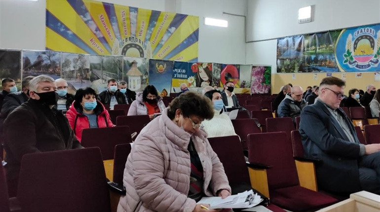 На сесії Сватівської міської ради розглянули 141 питання: головні рішення, які стосуються кожного