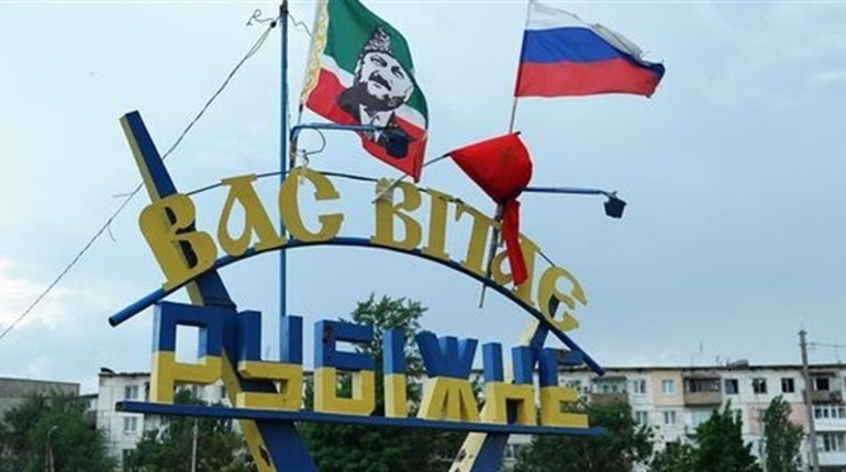 Підсмажилися, наче шашлик: у Рубіжному дислокацію окупантів зранку обстріляли з HIMARSів