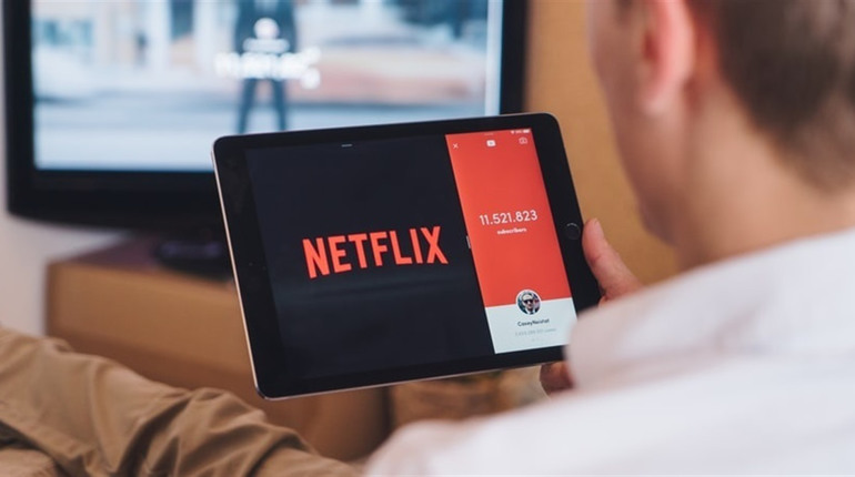Топ серіалів Netflix, які можна подивитись за вихідний