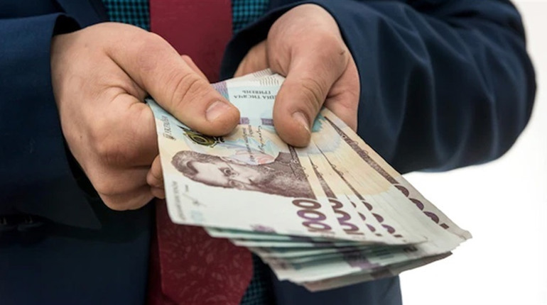 Зросла сума компенсації за працевлаштування ВПО: скільки тепер отримуватимуть роботодавці