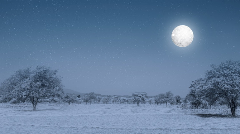 Холодний Супермісяць: остання повня 2025 року настане в грудні