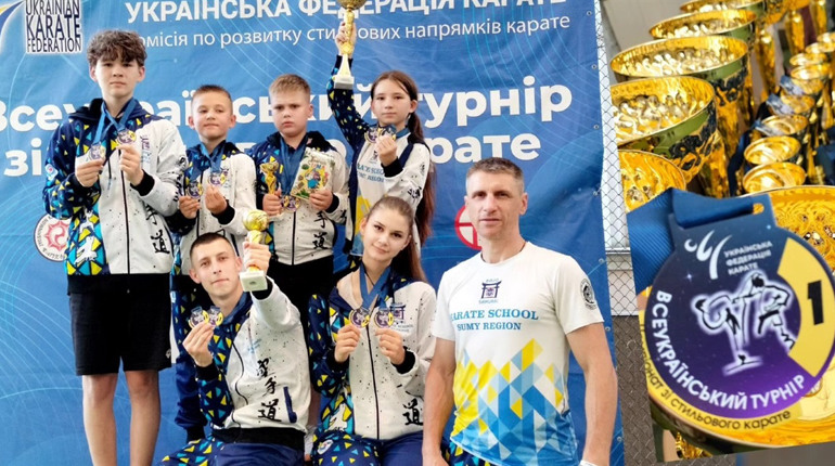 Глухівські каратисти вибороли медалі на турнірі в Одесі