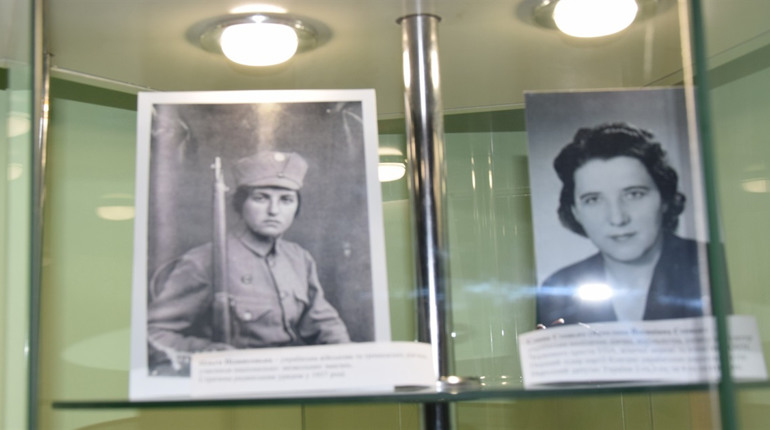 Жінки, які склали виклик долі та суспільству, у виставковому музейному проєкті "Осанна жінці"