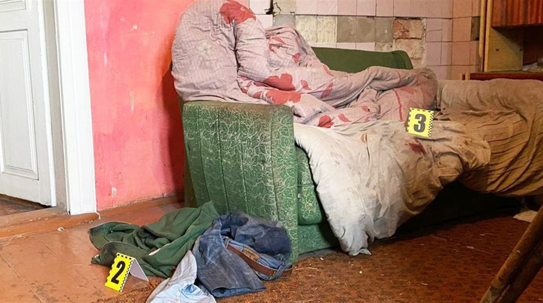 Конфлікт подружжя: в Сарненському районі дружина вдарила ножем чоловіка
