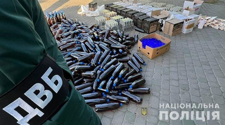 Алкоголю та цигарок на 250 тисяч гривень вилучили поліцейські з незаконного обігу у кременчанина
