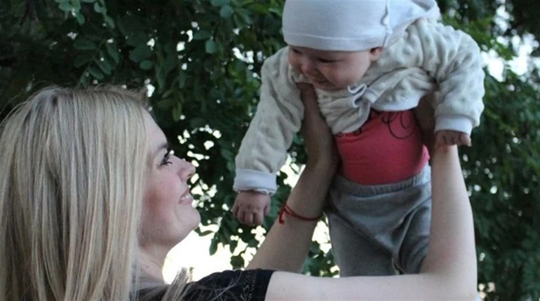 Грудна дитина та евакуація. Історія родини з Красногорівки