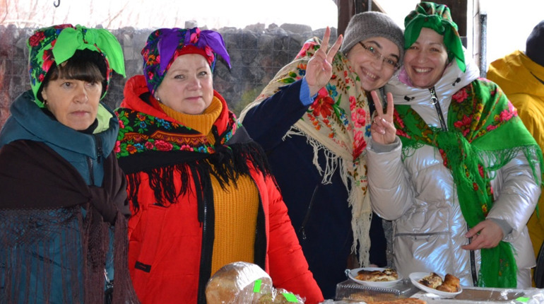 Весело та з піснями в Южноукраїнську на ярмарку зібрали близько 50 000 грн