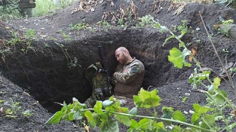 Історія шляху у ЗСУ добровольця Андрія Затірки з Вараша