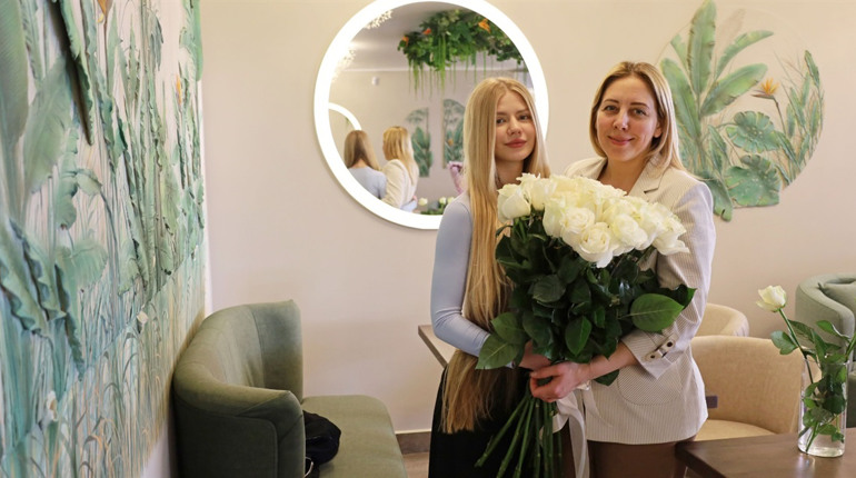 У Жмеринці матуся з донечкою відкрили новий затишний простір DANKOFF: історія про мрію і смак життя