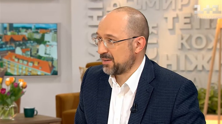 Денис Шмигаль розповів, чому українцям і після 22 травня не слід чекати завершення карантину