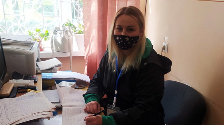 У Конотопі люди, які лікуються від наркозалежності, отримали соціальних працівників