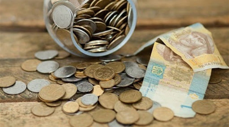З жовтня 25 копійок виводять з обігу: що це означає