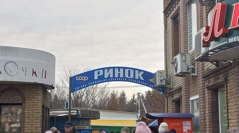 Подорожчали овочі, а здешевіла риба - ціни на продукти з ринку
