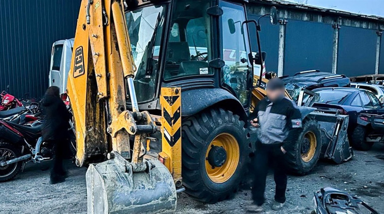 На Сарненщині водій екскаватора пропонував поліції хабар