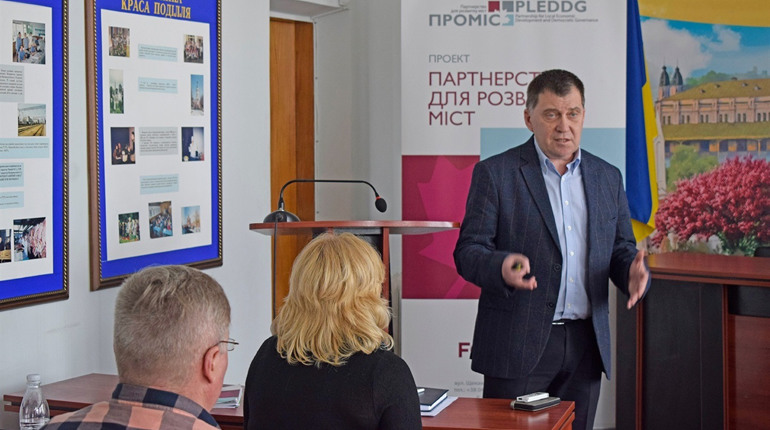 Мотузковий парк, громадська вбиральня, арт-об’єкти: жмеринчани долучилися до стратегії розвитку