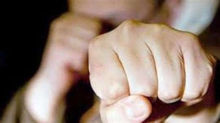 Жителя Помоклів побили 10 молодиків: хроніка поліції від 25 серпня