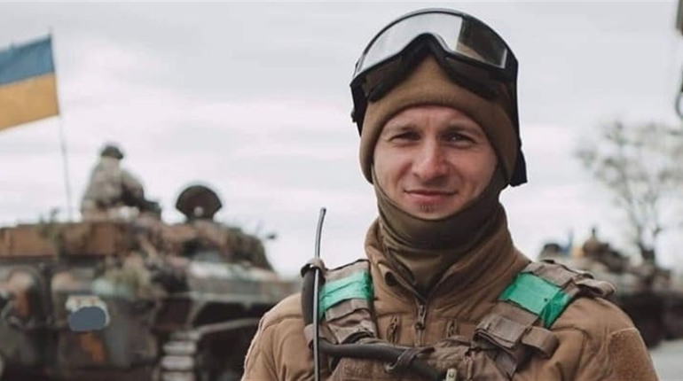 Надя Дорофєєва приїхала до Звягеля, щоб виконати волю загиблого Андрія Верхогляда
