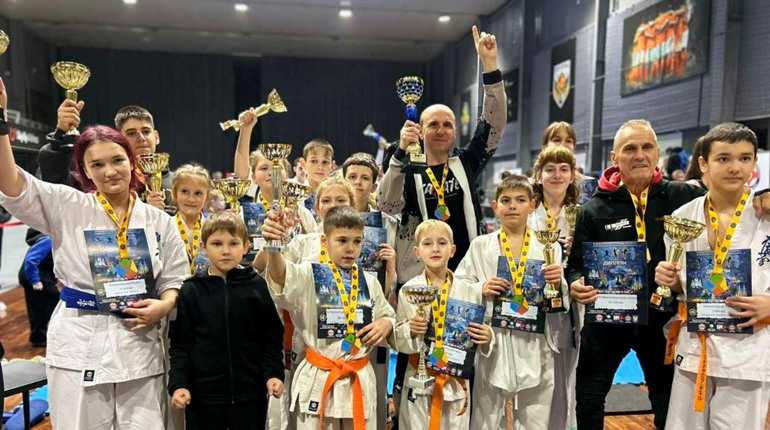 «Рухаємося у правильному напрямку»: тренер із Первомайська розповів про тиждень спорту та сакур