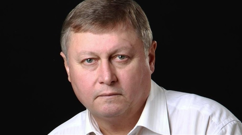 Помер колишній очільник Чернігівської обласної ради Анатолій Мельник