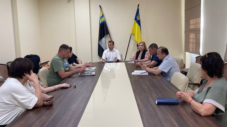 Керівники громади обговорили питання поновлення комунальних платежів