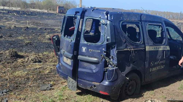 Бригада енергетиків потрапила під артилерійський обстріл на Глухівщині