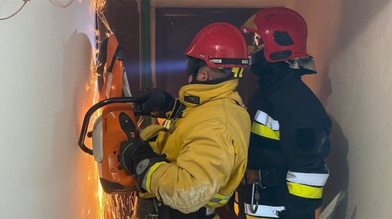 Жителька Сарн не могла вибратися з квартири: двері відчиняли рятувальники