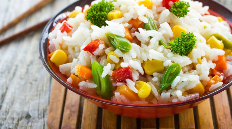 Рецепт дня: рис із замороженими овочами в мультиварці