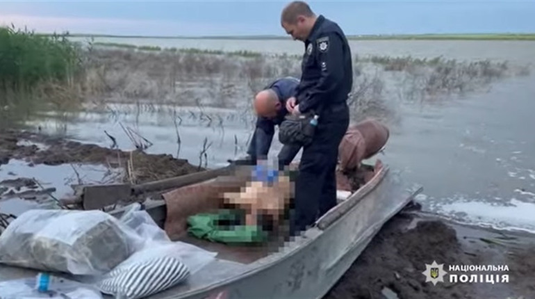Вистрелив випадково і кається: на Одещині чоловік вбив людину на озері